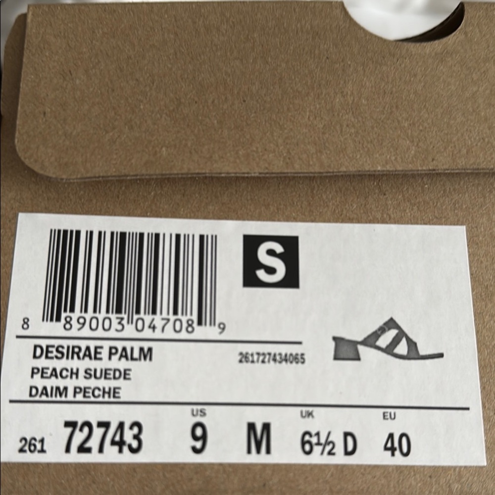 Clarks Pink and Tan Sandals with Buckle Closures New in Box - Picture 13 of 14
